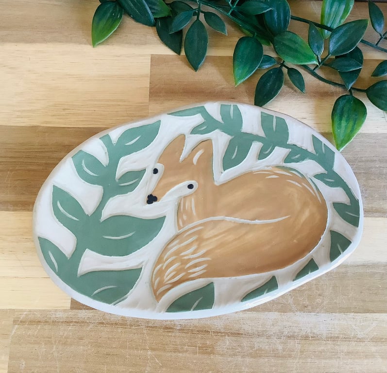 Handmade stoneware sgraffito fox trinket dish