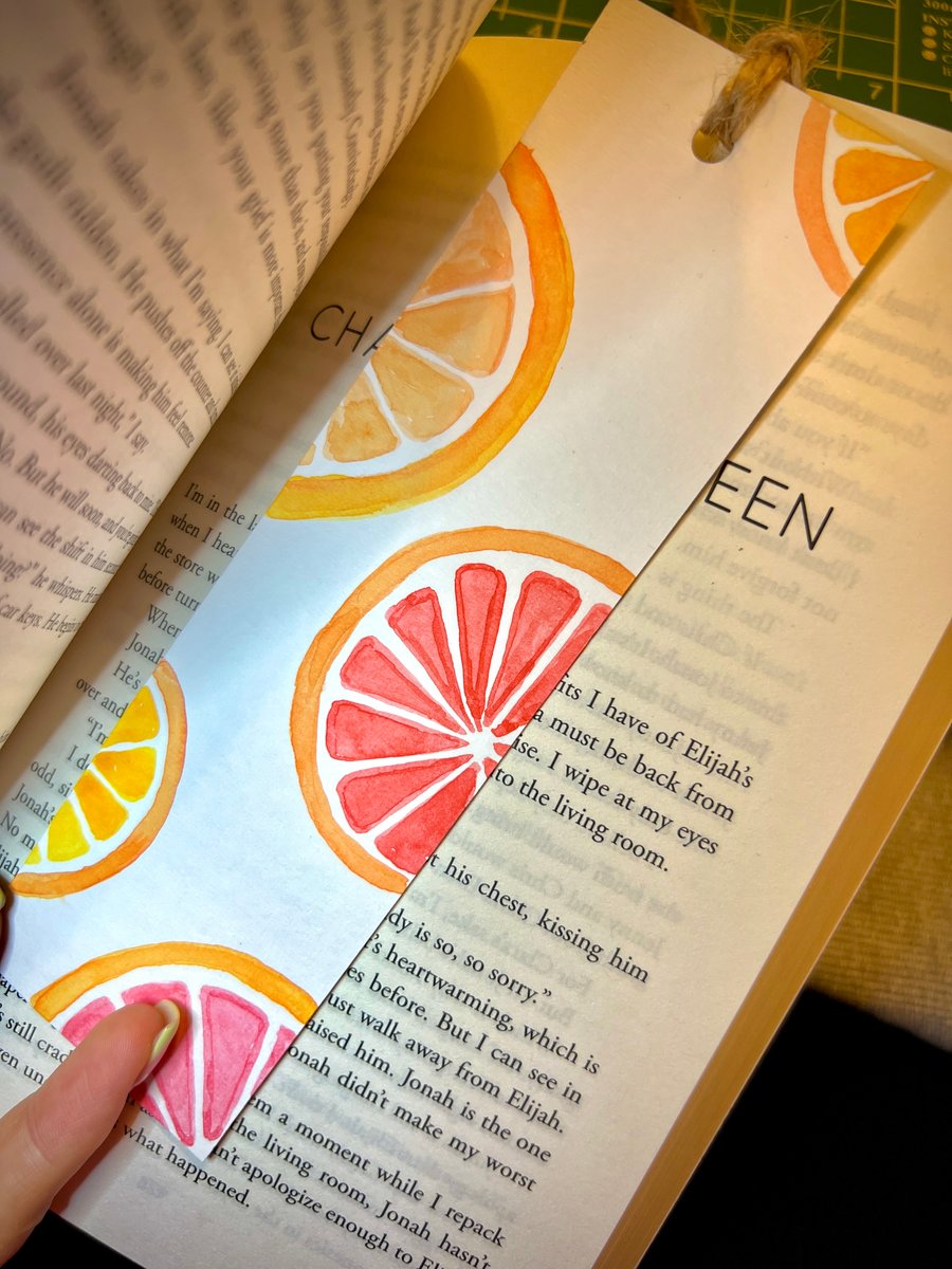 Citrus bookmark