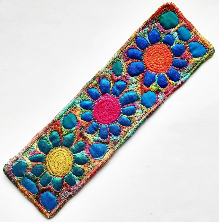 Bookmarks - Textile with Machine Embroidery Bookmark