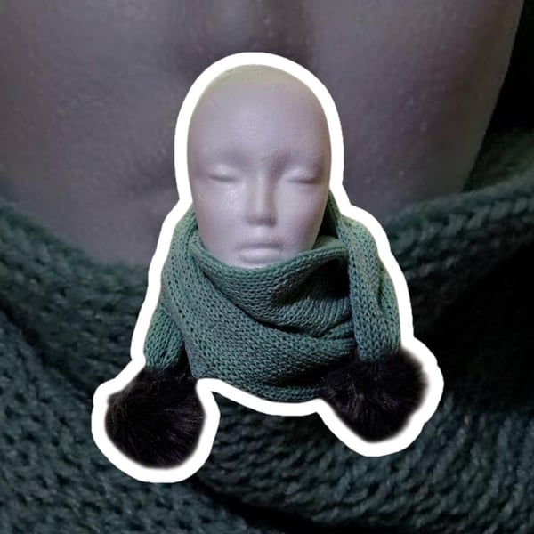 Winter Scarf (handmade) Approx 80"