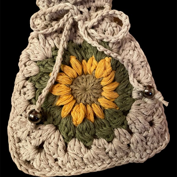 Reusable Sunflower Gift Bag, Gift Pouch, Gift Bag, Crochet Bag