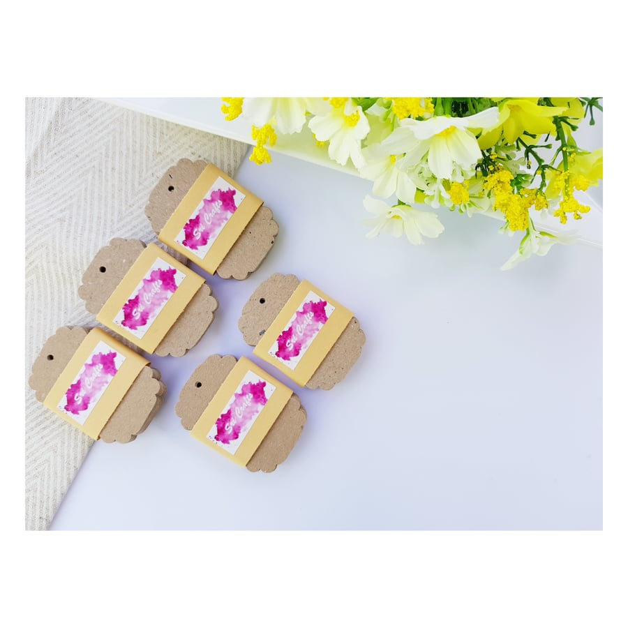 Pack of 20 Kraft Paper Gift Tags Label &  Free String