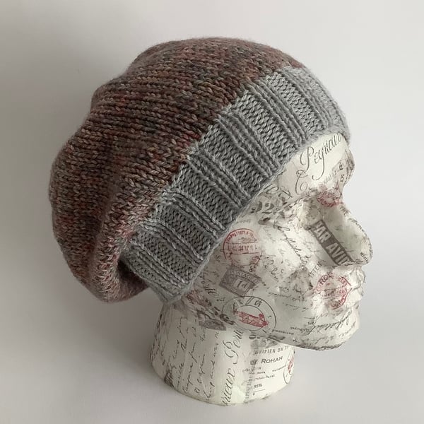 SLOUCH BEANIE hat . ' Riverside' . Soft , wool blend . Grey . Multicoloured.