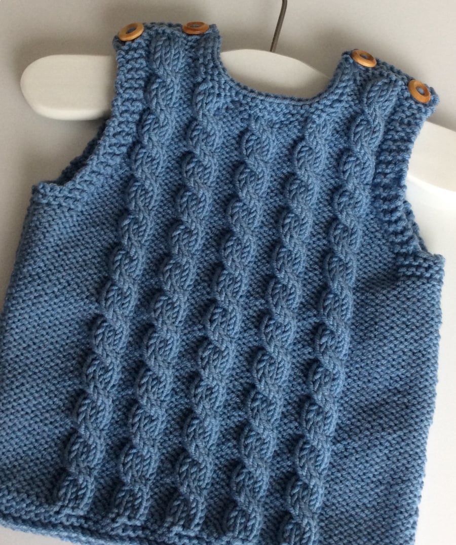Baby merino wool hand knit 3-6 months 