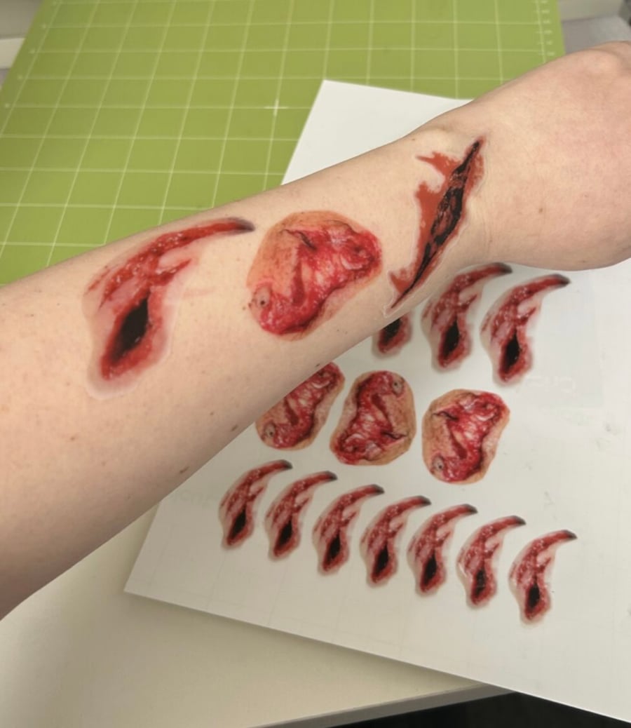 Wound stickers for First Aid Training