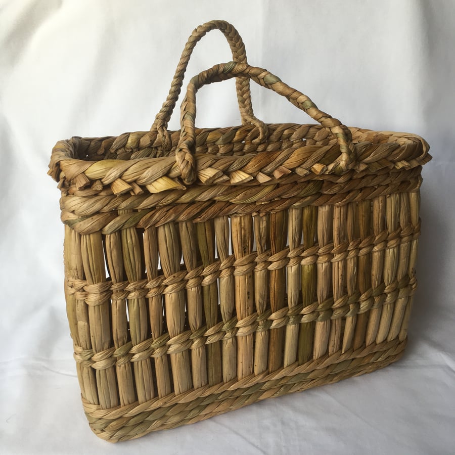 Shopping or Picnic Basket - Handmade in Cornwall from Somerset Rush 566