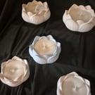 PETAL CANDLE HOLDER WITH FRAGRANCED WAX  