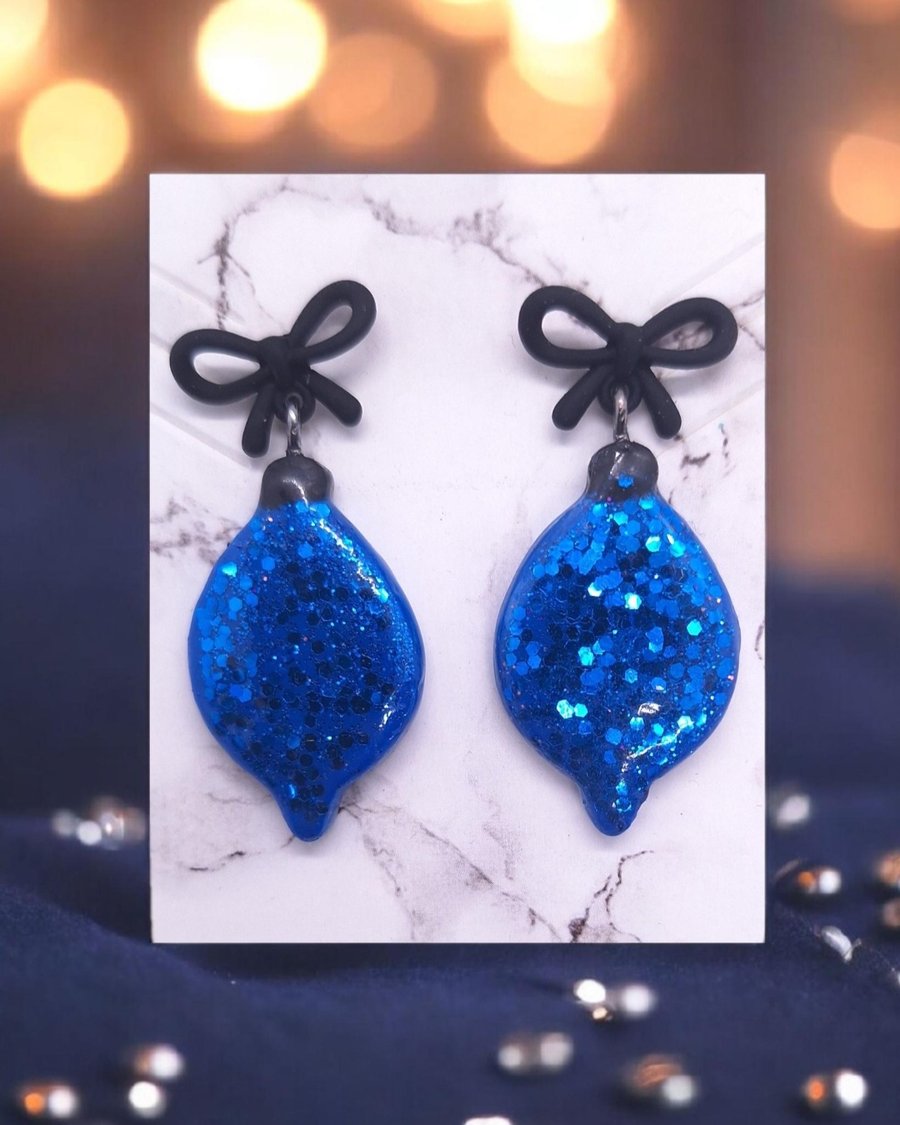 Sparkly Glitter Christmas Lights Bauble Dangly Earrings Blue