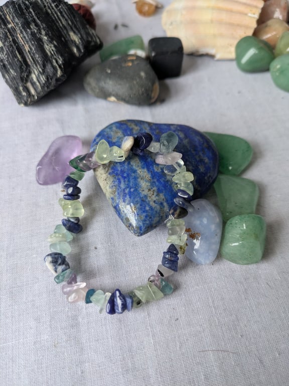 Calming  and emotional balance fluorite sodalite and prehnite crystal bracelet