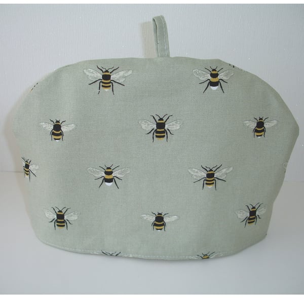Bee Tea Cosy For A Small Stump Teapot Sophie Allport Bees Insects
