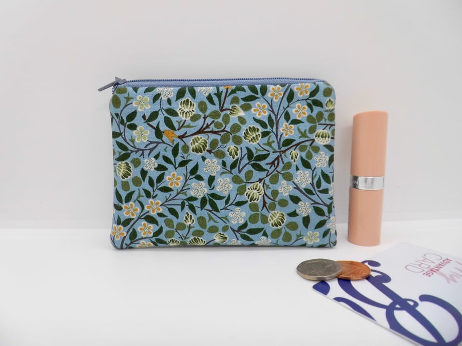 Coin purse in William Morris fabric blue