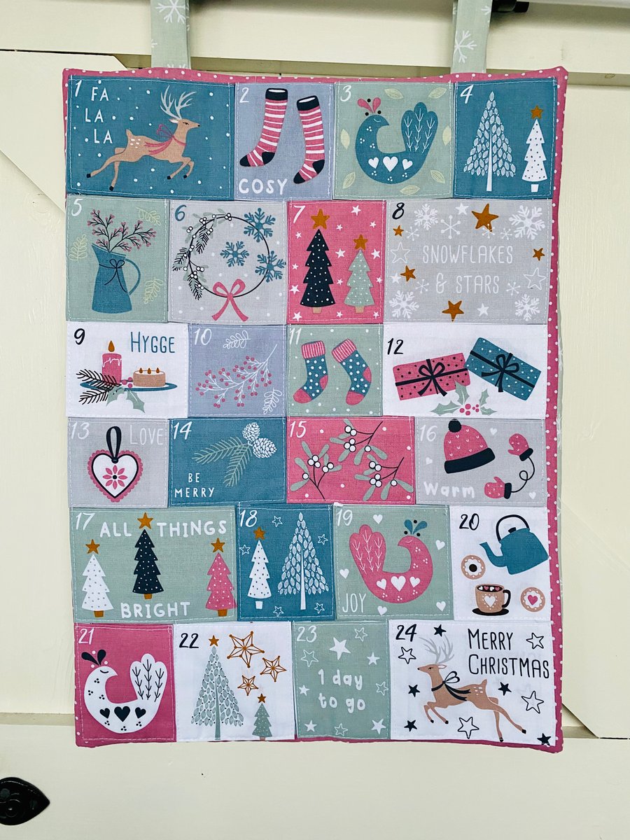 Reusable fabric advent calendar - Hygge