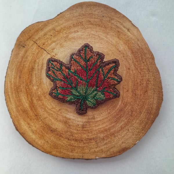 Hand embroidered Autumn Leaf Metallic Brooch 