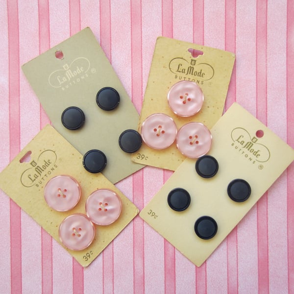 SALE 4 Cards of La Mode Vintage Buttons