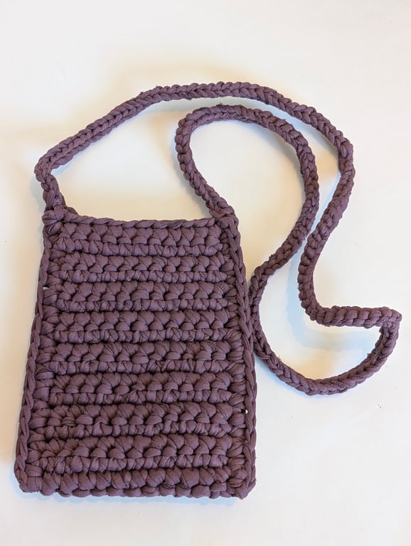 Handmade plum colour crochet crossbody bag made with t-shirt yarn 
