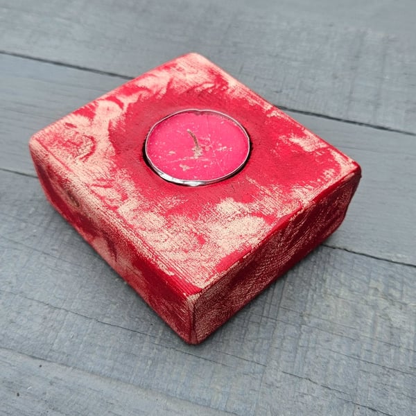 Tealight holder fire art