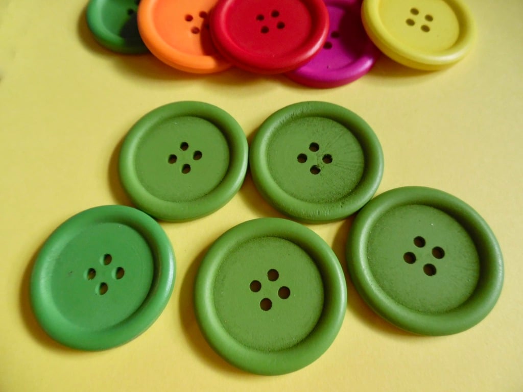 5 x 40mm Bright green  Wood Buttons 4 holes