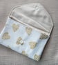 Padded Pouch White with Gold Hearts for Mobile Phone Make-Up Credit Card Tissues - Image 3