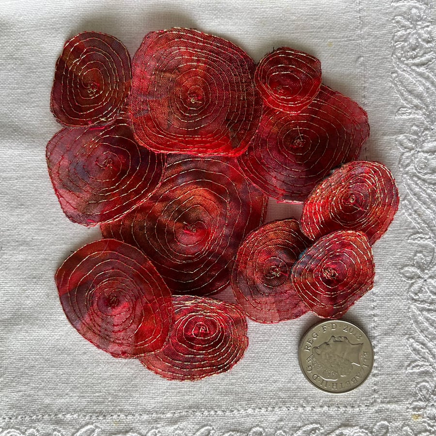 12 Free Motion Embroidery Spiral  Embellishments Card Making 