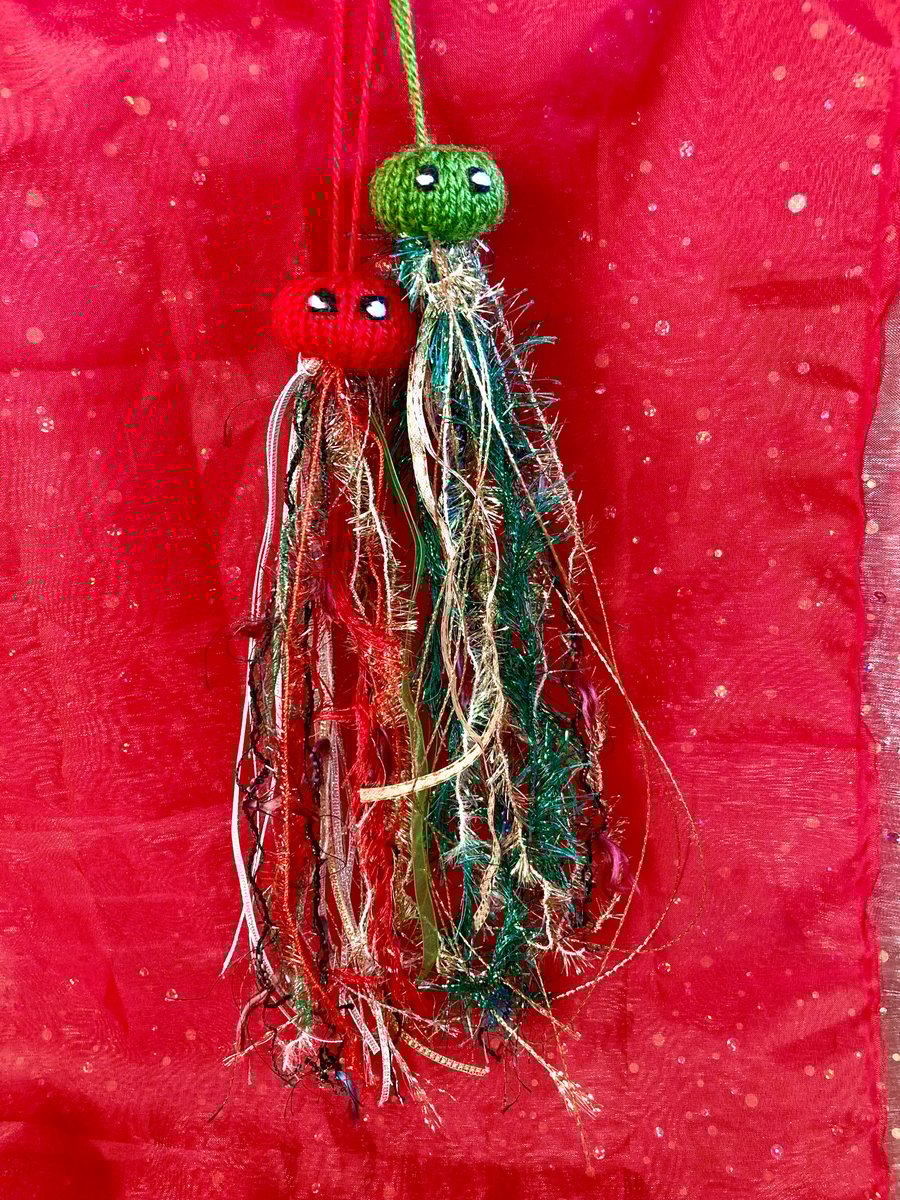 2 Christmas jellyfish 