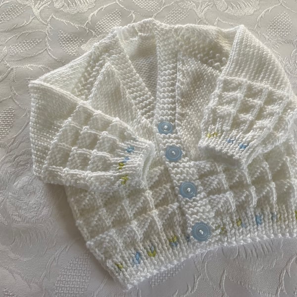 Hand knitted Baby  Cardigan to fit 0 - 3 month approx 16 inch chest