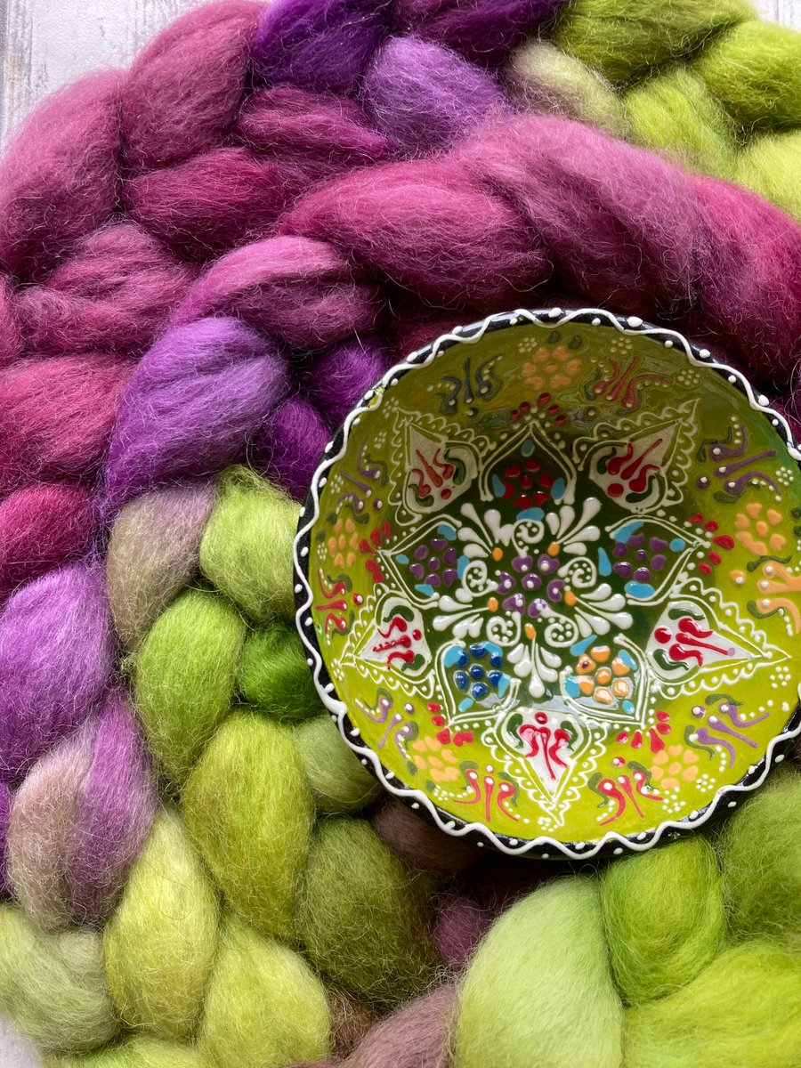 Cotswold Spinning fibre 100g Round the mulberry blush