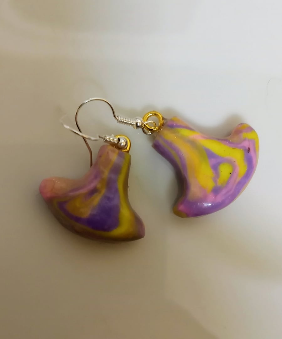 Pastel axe polymerclay earrings 