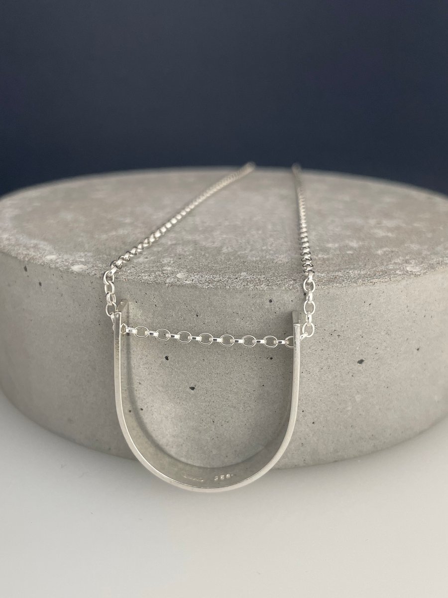 Sterling Silver Plain-Smooth U Shaped Pendant Necklace Lengths 16-24 Inches 