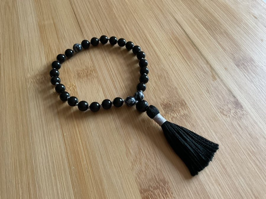 Pocket Mala hand knotted 27 bead mantra anxiety worry relief (Black Onyx)