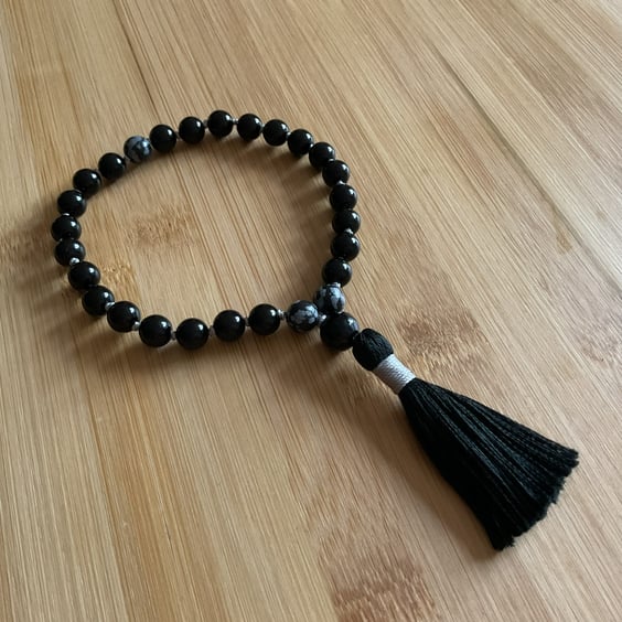 Pocket Mala hand knotted 27 bead mantra anxiety worry relief (Black Onyx)