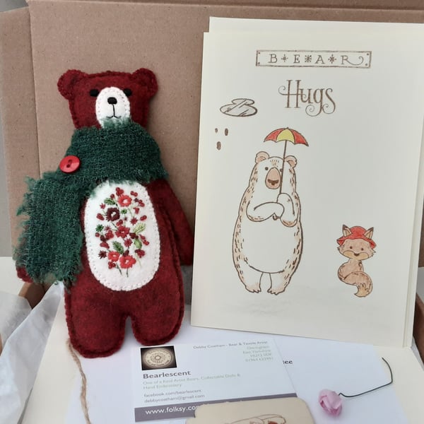 Letterbox teddy bear gift box, sending bear hugs, all occasions blank card