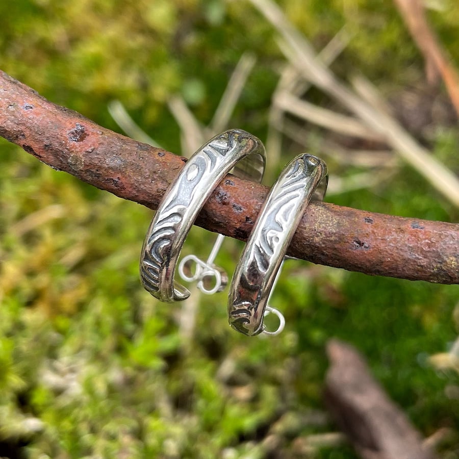 Silver hoop stud earrings, patterned hoops