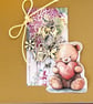 Card with clip on charms, stitch markers  - Image 2