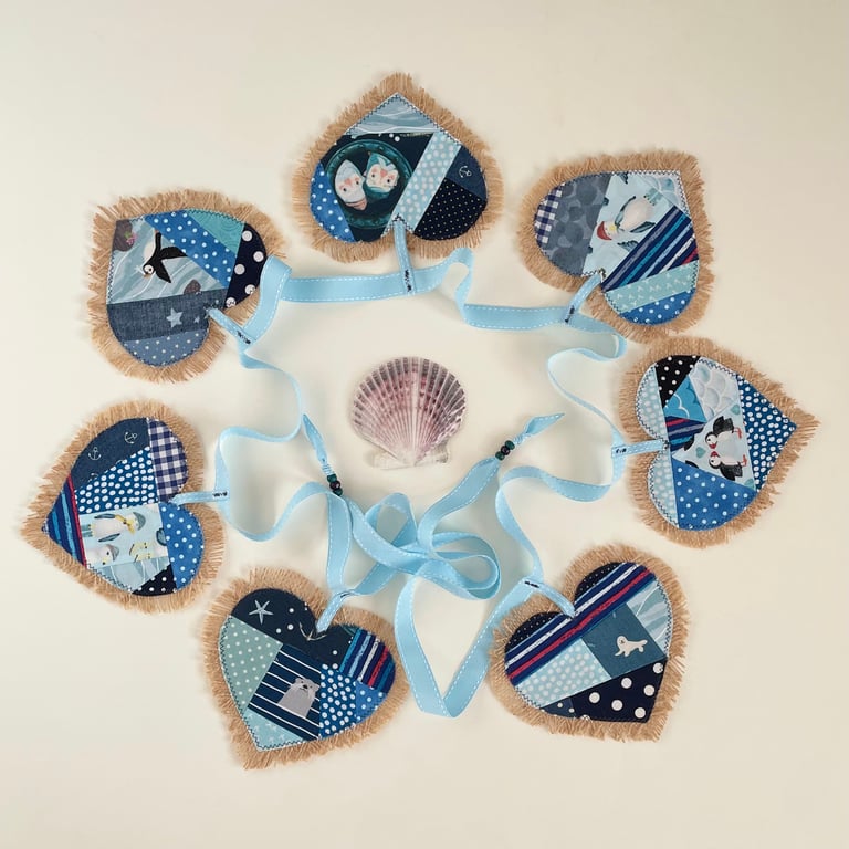 Seaside hessian hearts bunting 