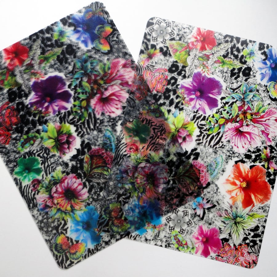 Snazzy Fashionable Skin Tropique Plastic Placemats