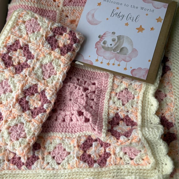 Cot blanket, matching pouch and card (gift set)
