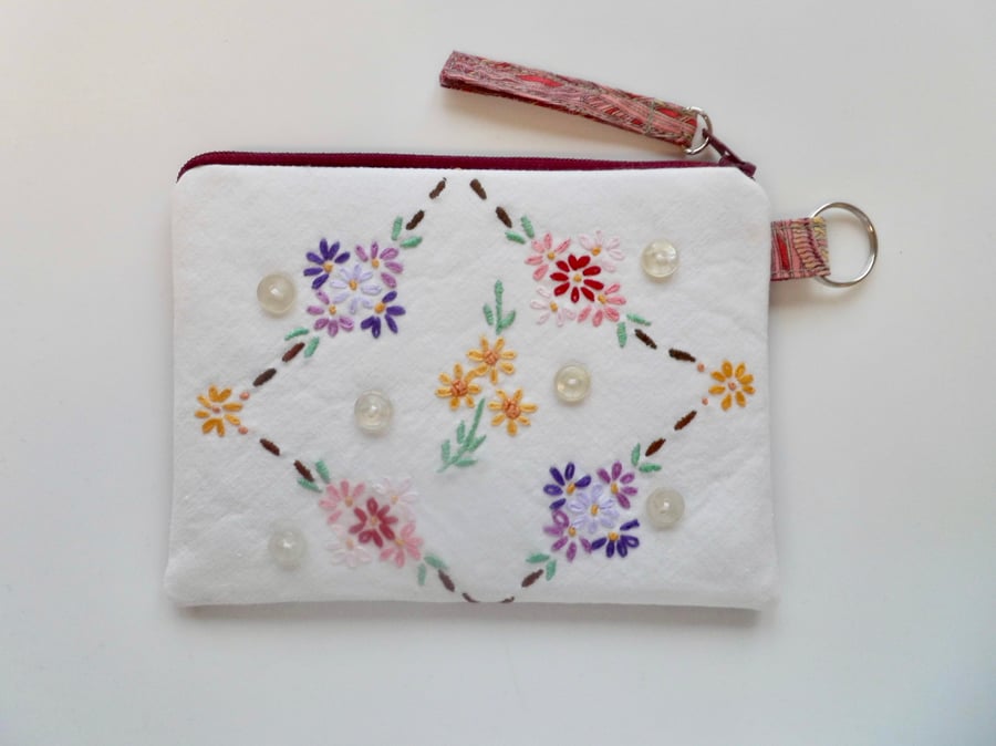 Make up bag zipped in reclaimed embroidered cloth with pink fabric