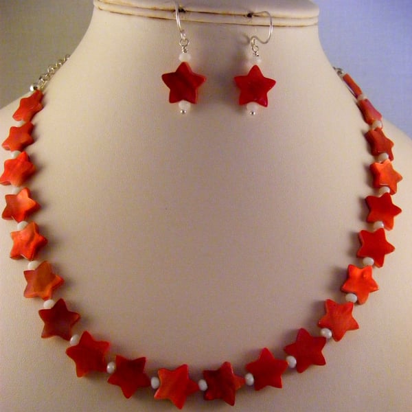 Red Star Shell Jewellery Set