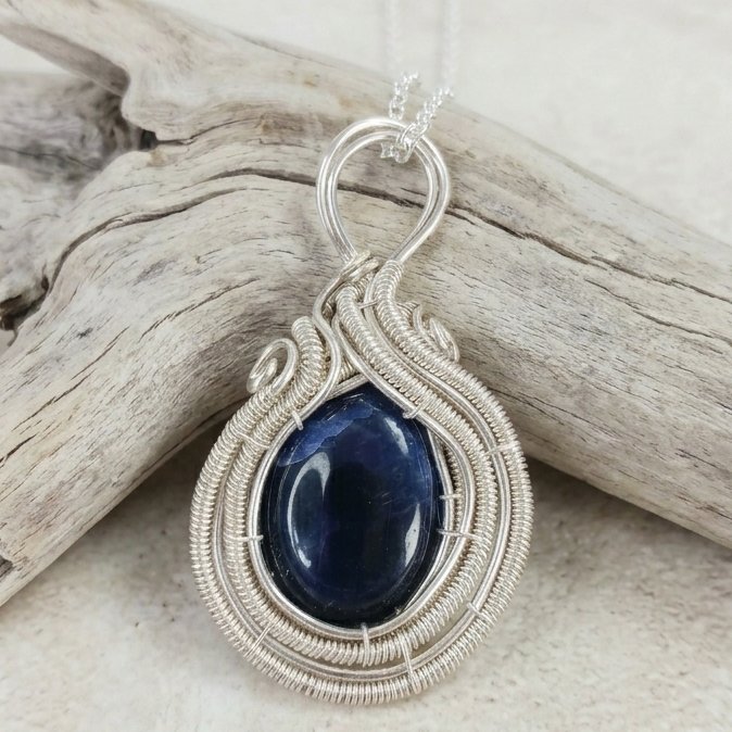 Wire Work Sodalite Necklace