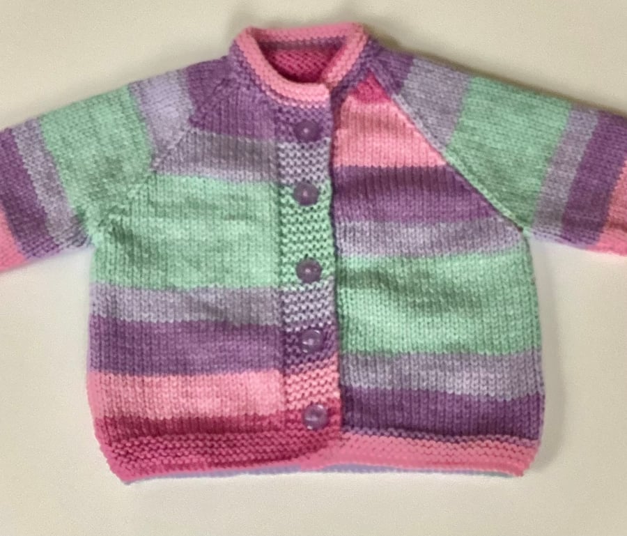 Baby cardigan hand knitted6-12 months 