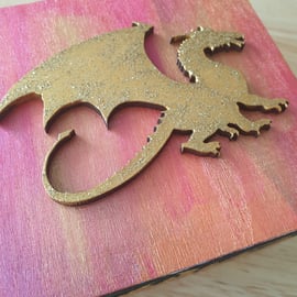 Small wooden dragon box