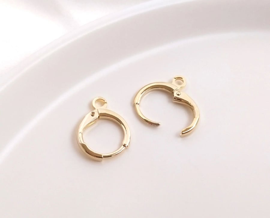 (EK71) 10 pcs, 14mm Light Gold Plated Earrings Hoop Findings 