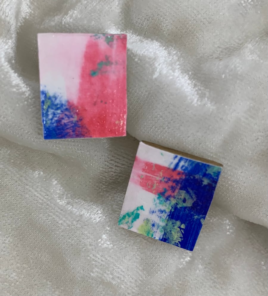 Stainless steel post earrings 