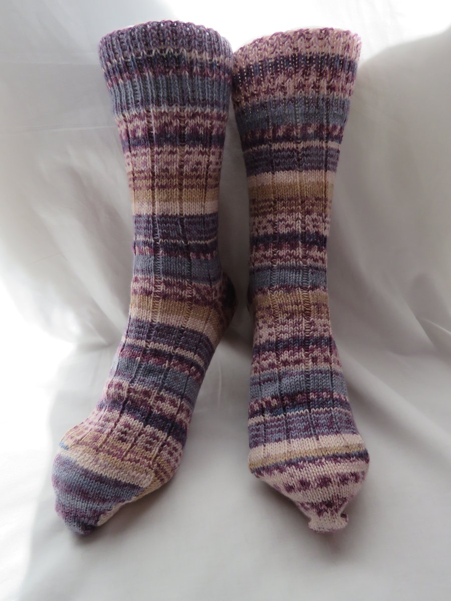 Hand-cranked Knitted Ribbed Wool Socks Size 8 to 9