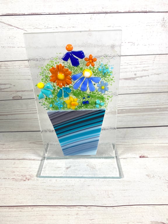 Fused glass pretty stand up flower pot 