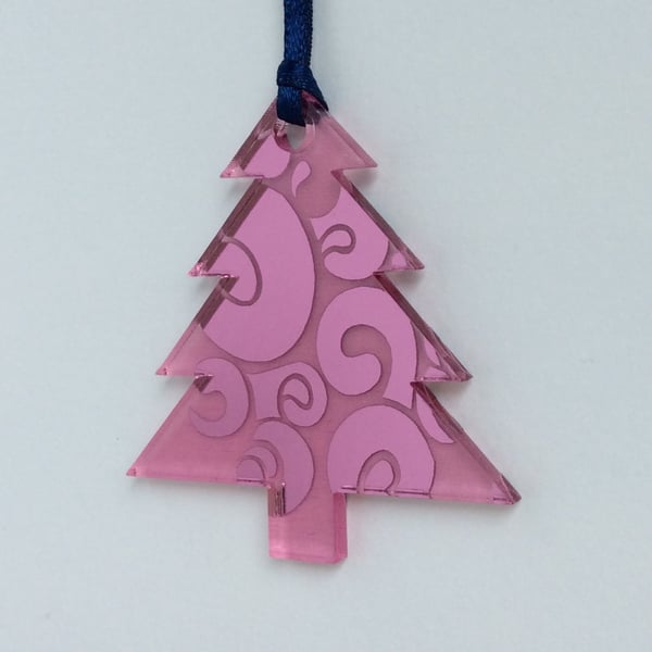 Pink mirrored tree - swirl design