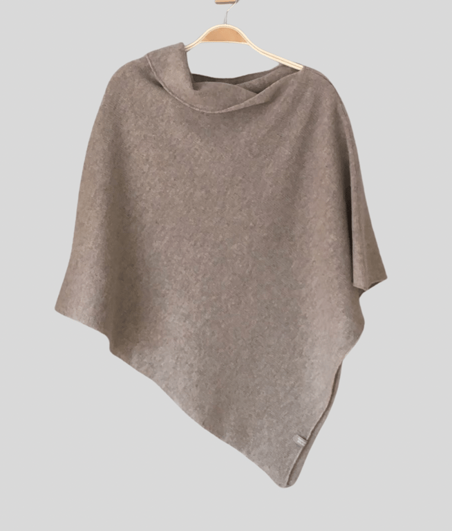 Poncho merino lambswool light mushroom brown 