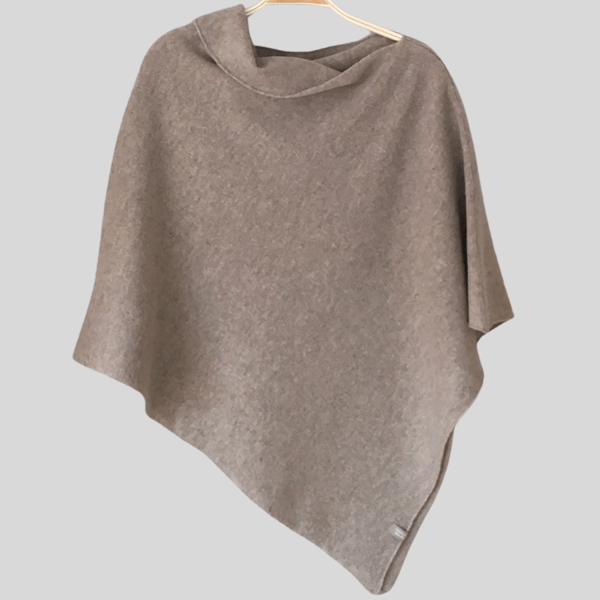 Poncho merino lambswool light mushroom brown 