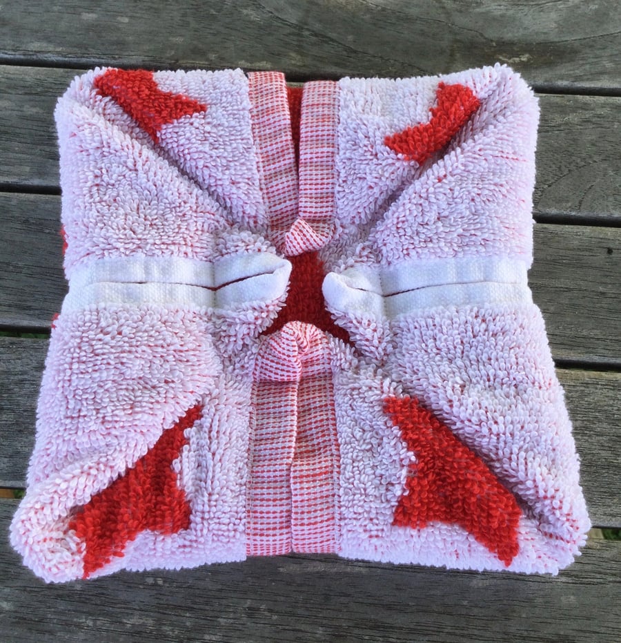 Dog snuffle toy. Dog anti-boredom toy. Dog treat dispenser.