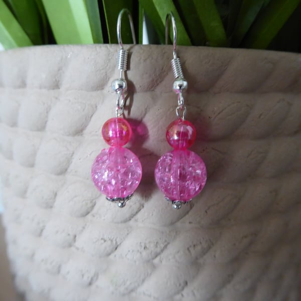 BRIGHT PINK CRACKLE BEADED EARRINGS GOLD PLATED HOOK 3.5cm drop dangle